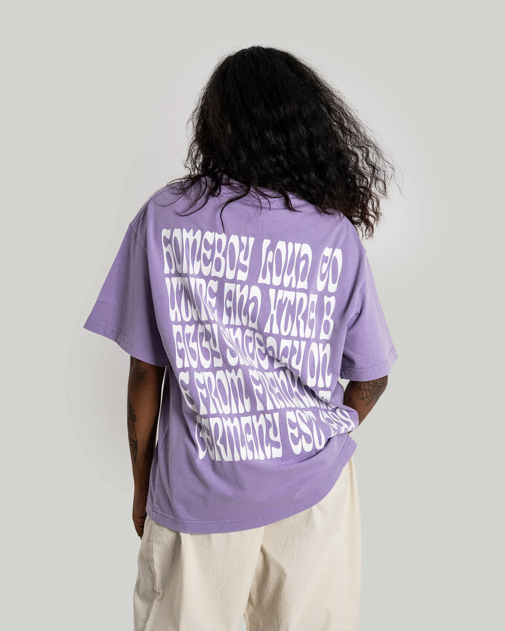 BIG TEXT Tee WASHED LILAC - Image 4
